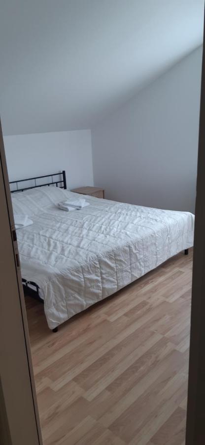 Apartmani Amira Требинье Экстерьер фото